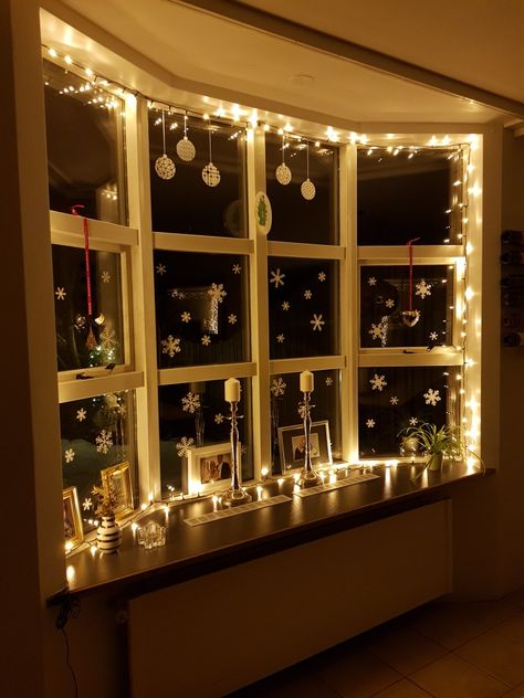 Bow Windows, Bow Window, Christmas Bows, Bay Window, Winter Holidays, Liquor Cabinet, Liquor, Holidays, Christmas