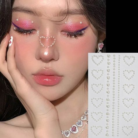 3D Love Heart Shiny Rhinestone Makeup Face Tattoo Stickers Temporary Tattoos Glitter Fake Tattoo Heart Patch Tattoo, Pearl Sticker Makeup, Makeup With Stickers, Face Diamonds Rhinestones Makeup, Make Up With Diamonds, Gem Makeup Looks, Medda Larkin, Face Stickers Makeup, Body Rhinestones