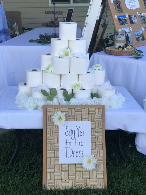 Toilet Paper Games, Bridal Shower Brunch Decorations, Bridal Shower Inspo, Fun Bridal Shower Games, Say Yes To The Dress, Bridal Shower Planning, Bridal Games, Bride Shower, Bridal Shower Inspiration