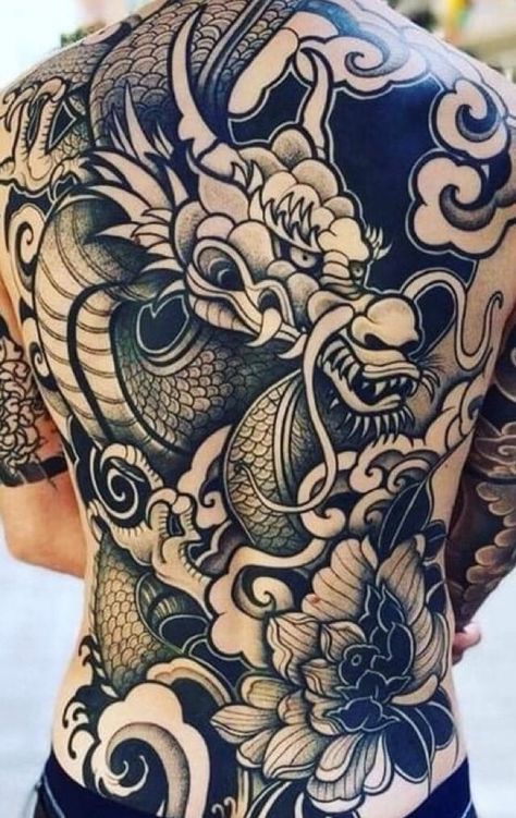 Full Back Dragon Tattoos For Men, Japanese Dragon Back Tattoo Men, Irezumi Tattoos Back, Traditional Japanese Tattoos Yakuza, Japanese Full Back Tattoo Design, Japanese Back Tattoo Women, Traditional Japanese Back Tattoo, Japanese Full Back Tattoo, Yakuza Back Tattoo