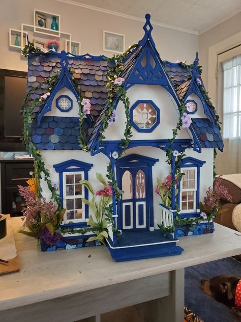 Fairytale Dollhouse, Fairy Doll House, Unicorn House, Fairy Dollhouse, Clay Dollhouse, Calico Critters Families, Flower House, Doll House Plans, Diy Doll Miniatures