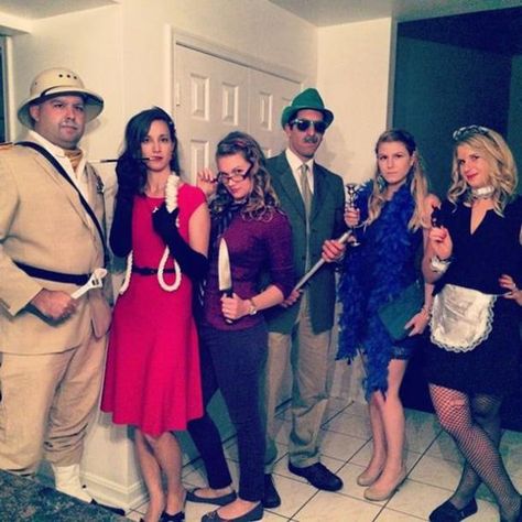 Clue Party Costumes, Clue Costume Ideas, Zombie Couple Costume, Clue Costume, Group Halloween Costume Ideas, Scary Spice, Office Halloween Costumes, Diy Group Halloween Costumes, 80s Halloween