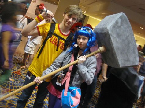 Scott Pilgrim and Ramona Flowers Romona Flowers Scott Pilgrim Costume, Scott And Ramona Costume, Scott Pilgrim And Ramona Flowers, Scott Pilgrim And Ramona, Pilgrim Costume, Ramona Flowers, Couple Costume, Cute Couple Halloween Costumes, Fire Fits