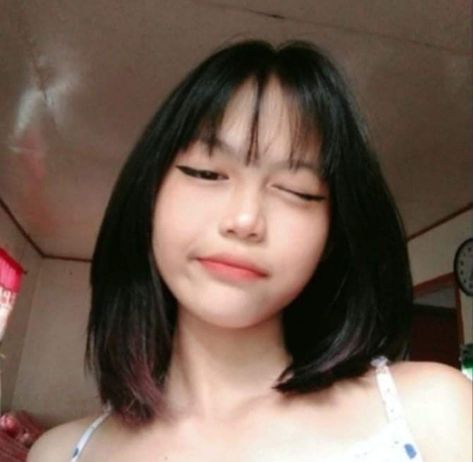 Chinitas Filipino Short Hair, Filipino Short Hair, Mouth Anime Aesthetic, Fake Photo Short Hair, Short Hair Styles Easy, Pretty Selfies, Easy Hairstyles, Pretty People, Short Hair