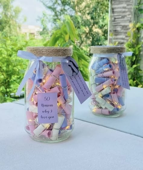 Cute Jar Gifts For Boyfriend, Love Notes Jar Ideas, Jar Presents Ideas, Jar Ideas Diy Notes, Birthday Jar Messages Note, Jar Of Affirmations, Glass Jar Gift Ideas Christmas, Motivational Jar Ideas, Happiness Jar Ideas Diy