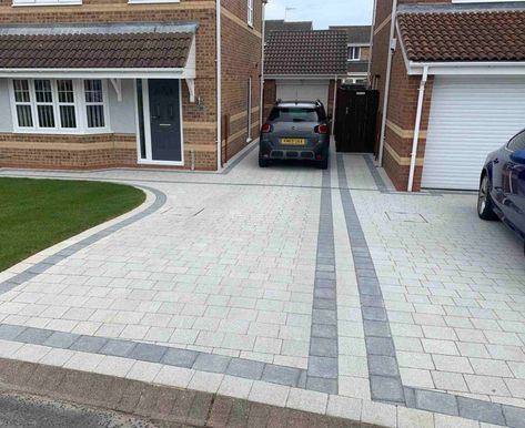 Block Paving Driveway Patterns, Paving Bricks Driveways, Grey Brick Driveway Ideas, Block Paving Garden Ideas, Small Front Driveway Ideas Uk, Front Path Ideas, Block Driveway Ideas, Monoblock Driveway Ideas, Front Driveway Ideas Uk