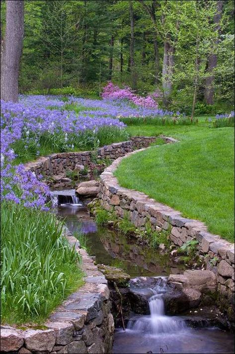 Picture of Relaxing Backyard And Garden Waterfalls Garden Waterfall, Waterfalls Backyard, Pond Design, Water Features In The Garden, Have Inspiration, Garden Guide, Ponds Backyard, Gorgeous Gardens, Green Grass