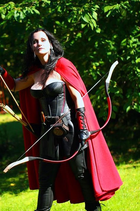 archery Anti Cupid, Archery Costume, Girl Archer, Archer Costume, Female Archer, Medieval Archer, Cos Play, Archery Hunting, Fantasy Pictures