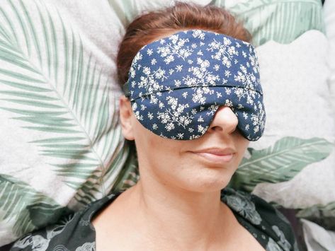 Thanks for the kind words! ★★★★★ "Very pleased with my eye patch, it smells amazing and works well. Thanks." Lesley https://etsy.me/3SJeJ0U Weighted Sleep Mask, Yoga Eye Pillow, Heat Bag, Lavender Benefits, Lavender Aromatherapy, How To Sleep Faster, Eye Pillow, Lavender Bags, Cold Pack