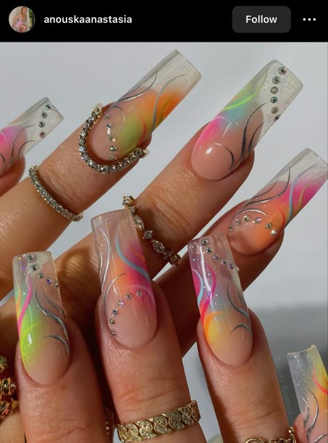 Pink Rave Nails, Rolling Loud Nails, Rainbow Aura Nails, Edc Nails Designs, Shroom Nails, Early 2000 Nails, Lsd Nails, Kitsch Nails, Nails 2022 Spring