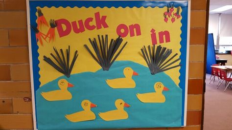 Duck bulletin board Duck Door Decorations Classroom, Duck Bulletin Board, Duck Bulletin Board Ideas, Duck Themed Classroom, Duck Pond Bulletin Board Ideas, Lucky Ducks Classroom, Drumstick Marinade, Duckling Bulletin Board, Toddler Bulletin Boards