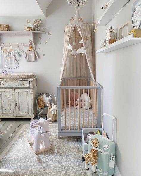 Baby Crib Canopy, Boy Room Themes, Baby Canopy, Pastel Nursery, Crib Canopy, Bedroom Trends, Baby Room Design, Nursery Baby Room, Baby Bedroom