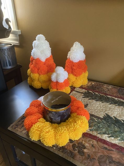 Candy Corn Pom Pom Tree Trio and Candle Wreath Candy Corn Pom Pom, Pompom Tree, Fall Decor On A Budget, Creative Halloween Decorations, Halloween Arts, Pom Pom Tree, Candle Wreath, Diy Pom Poms, Fall Crochet