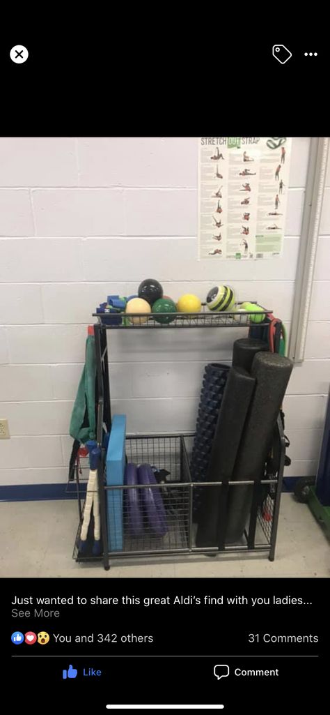 Athletic Training Room Ideas, Athletic Training Room Organization, Athletic Training Room, Athletic Training Sports Medicine, Training Room, Athletic Trainer, Athletic Training, Sports Medicine, Organization Ideas