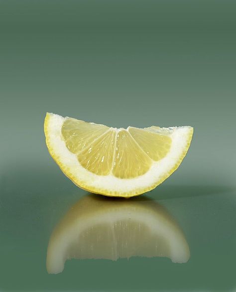 Cocktail Essentials, Lemon Wedge, Tomato Juice, Hair Removal, How To Build, Vodka, Lemon, Bar, Hair