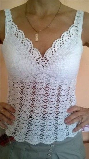 2 crochet summer blouses Crochet Bathing Suit Top, Crochet Bra Top, Diy Crochet Top, Crochet Tank Tops, Beach Crochet, Crochet Bra, Crochet Crop Top Pattern, Crochet Mandala Pattern, Crochet Tank Top