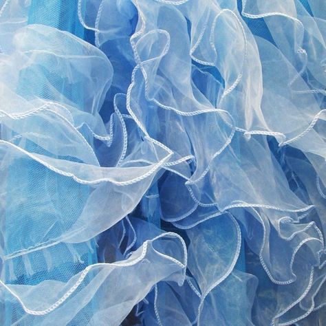 Image Bleu, Fabric Draping, Fabric Photography, Puffy Dresses, Light Blue Aesthetic, Wedding Party Decor, Craft Wedding, Organza Fabric, Fabric Texture