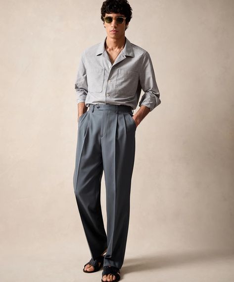 Italian Gabardine Wythe Trouser in Steel Blue Men’s Fashion Amsterdam, Male Parisian Style, Relaxed Formal Outfit Men, High Waisted Pleated Trousers, Types Of Trousers Men, Baggy Formal Outfit Men, Formal Cocktail Attire Men, Double Pleated Trousers Men, Draping Menswear