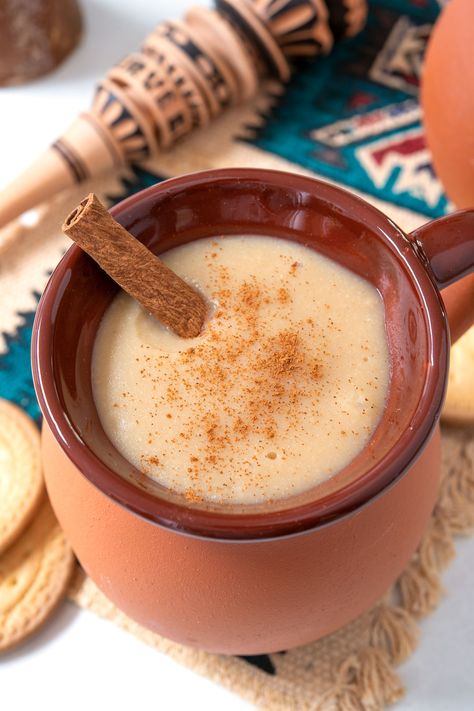 Atole Recipe Mexican, Mexican Atole Recipe, Cream Chipped Beef Recipe, Atole Recipe, Traditional Mexican Desserts, Mexican Main Dishes, Creamed Chipped Beef, Mexican Comfort Food, Hot Drinks Recipes