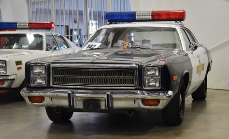 1977 Plymouth Fury "TJ Hooker/Terminator" police car (repl… | Flickr Tj Hooker, Old Police Cars, 1970s Tv Shows, Cop Cars, Plymouth Fury, Vintage Los Angeles, William Shatner, Police Car, Emergency Vehicles