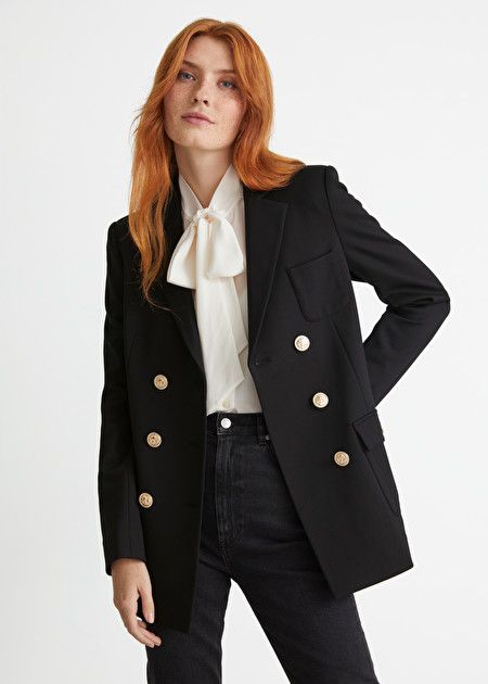 Black Blazer With Gold Buttons, Simple Wardrobe, Corporate Fashion, Button Outfit, Stylish Work Outfits, Button Jacket, Double Breasted Jacket, Wardrobe Basics, Blazer Fashion