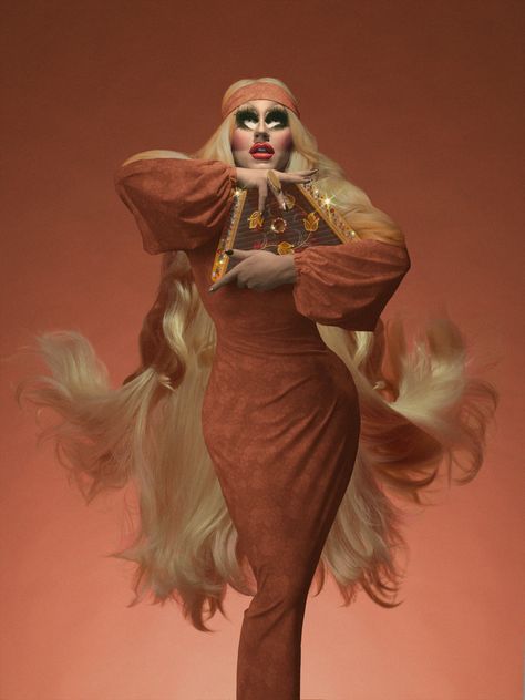 Trixie Mattel Moving Parts Album Photo Best Drag Queens, Drag Queen Outfits, Trixie Mattel, Trixie And Katya, Races Fashion, Rupaul Drag, Fantasias Halloween, Race Queen, Rupauls Drag Race