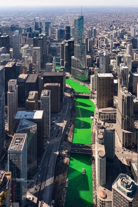 St Pattys Aesthetic, Chicago St Pattys Day, Irish Blessing Quotes, St Patricks Day Pictures, Day In Chicago, St Patric, Chicago Aesthetic, Chicago Pictures, Irish Pride