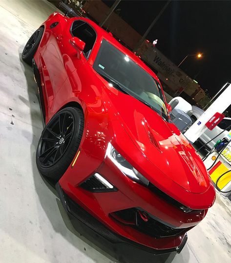 Red Camaro Aesthetic, Red Hellcat, 2018 Camaro Ss, Camaro 2018, Red Camaro, Red Sports Car, Camaro 2016, Camaro Car, Futuristic Shoes