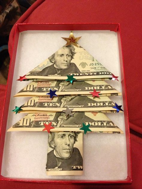 Great way to give cash at the holidays... Special Christmas Gifts, Quick Christmas Gifts, Leather Christmas, Diy Christmas Presents, Creative Money Gifts, Paperbag Shorts, Folding Origami, Special Christmas Gift, Diy Gifts For Him