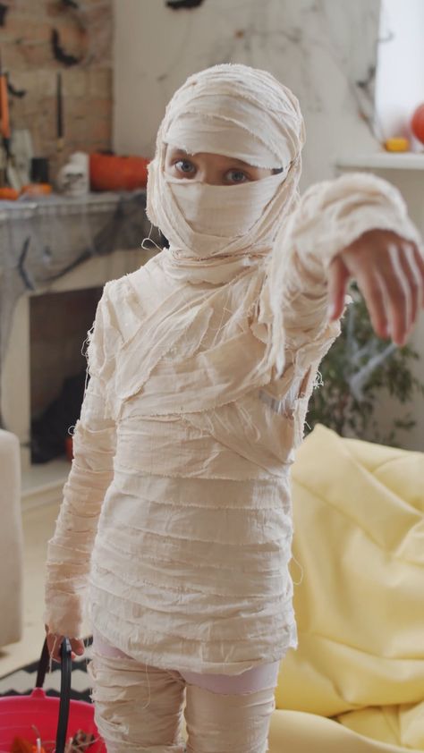 Cool Ghost Costume, Kids Mummy Costume Diy, Homemade Ghost Costume For Kids, Diy Mummy Costume For Kids, Diy Ghost Costume For Kids, Mummy Costume Kids, Ghost Costume Sheet, Ghost Costume For Kids, Kids Ghost Costume