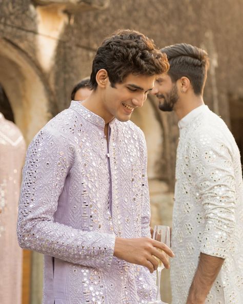 Blingy Mirror Work Kurtas For Grooms-To-Be Who Love To Dazzle! - ShaadiWish Kurta Patiala For Men, Simple Sherwani For Men, Trending Kurta For Men, Groom Trends, Kurta Designs Men's, Desi Wardrobe, Indian Wedding Clothes For Men, Male Aesthetic, Wedding Kurta