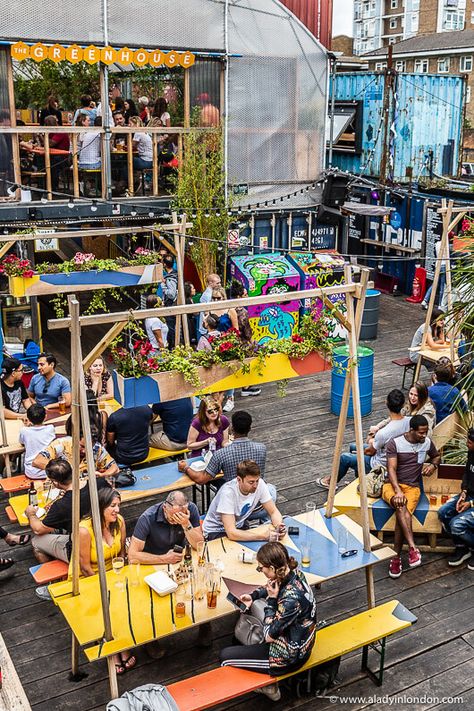 Pop Brixton, London Food Court Design, Brixton London, Places In London, London Neighborhoods, Container Cafe, Activities For All Ages, Outdoor Restaurant Design, Food Park, Outdoor Cafe