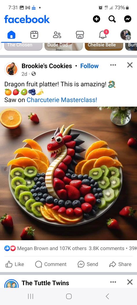 Dragonfruit Recipes, Fruit Platter Designs, Amazing Food Decoration, Amazing Food Art, Wacky Hair, Charcuterie Recipes, Food Carving, Easy Food Art, Fruit Carving