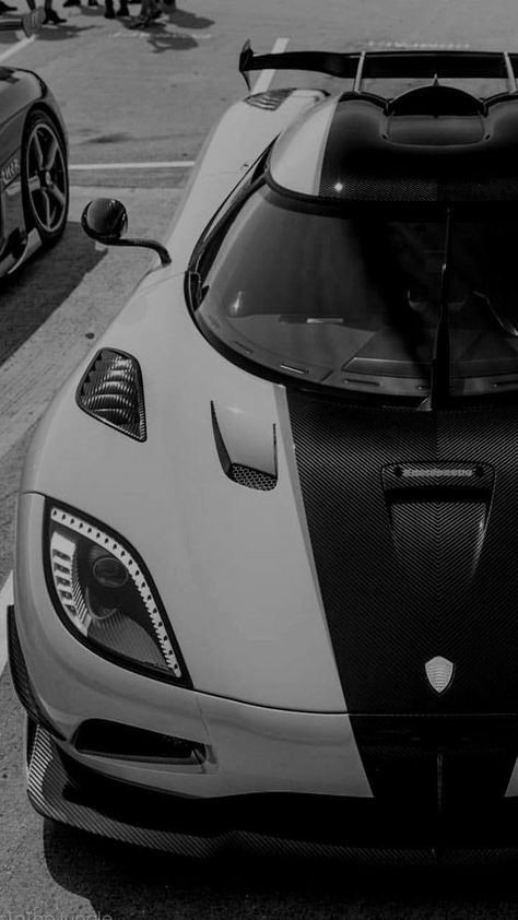 Black And White Car Wallpaper, Koenigsegg Wallpapers, Hyper Cars, Black Porsche, Cars Wallpapers, Mclaren Cars, Sports Car Wallpaper, Grey Car, Cars Collection