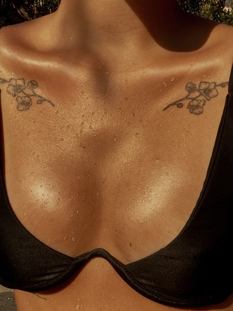 Collarbone tattoos Women’s Collarbone Tattoos, Collarbone Tattoo Both Sides, Woman Collar Bone, Womens Collarbone Tattoo, Delicate Collarbone Tattoo, Shoulder And Collar Bone Tattoos, Matching Collar Bone Tattoos, Coller Bone Tats, Collar Bone Tats