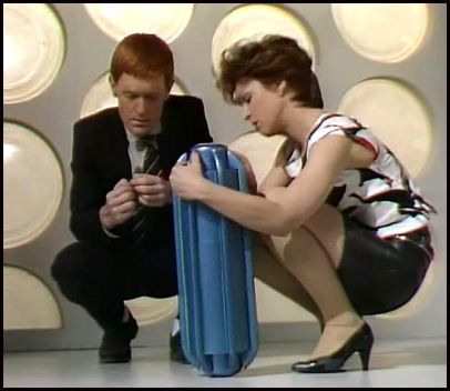 Rare Ship Month: Tegan/Turlough (1/2): who_otp — LiveJournal Funny Eyebrows, Doctor Who Crossover, Doctor Who Star Wars Crossover, Twelfth Doctor And Clara, Thirteen And Yaz Doctor Who, Doctor Who Twelfth Doctor, Fifth Doctor, Lets Move, Separate Ways