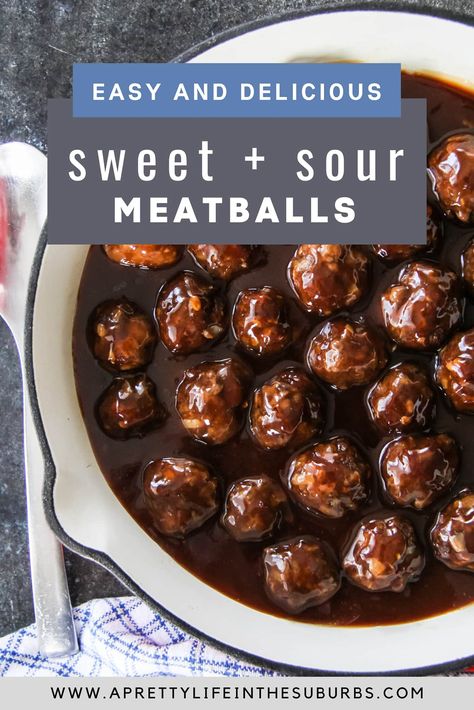 These Sweet and Sour Meatballs are a family favourite!  Easy to make and are delicious served over rice. Sweat And Sour Meatballs, Sweet N Sour Meatballs, Sweet Meatballs, Sweet And Sour Beef, Sweet N Sour Sauce Recipe, Sweet And Sour Sauces, Sweet And Sour Meatballs, Meatball Recipes Easy, Pretty Life