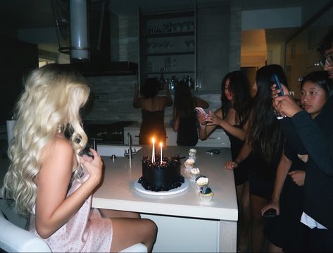 Birthday Night Out Aesthetic, Birthday Film Photos, Birthday At Home, Beach Birthday Aesthetic Night, Birthday Pics, Birthday Party Aesthetic Tumblr, Blowing Out Birthday Candles Aesthetic, Birthday Goals, Girls Diary