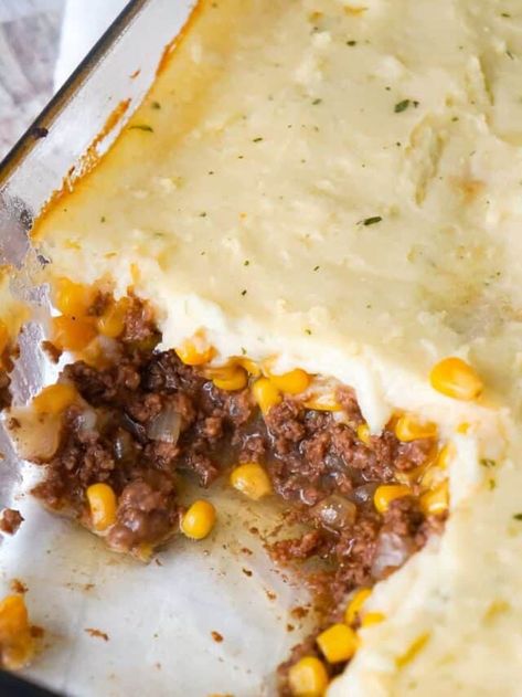 The Best Shepherd's Pie Recipe - THIS IS NOT DIET FOOD Shepherds Pie Recipe Pioneer Woman, Best Shepherds Pie Recipe, Easy Ground Beef Dinner, Shepards Pie Recipe, Easy Shepherds Pie, Alfredo Sauce Recipe Easy, Ground Beef Dinner, Shepherd's Pie Recipe, Instant Mashed Potatoes