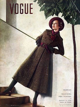 Vogue US cover by Anton Bruehl, Aug. 15, 1935 Cover Vogue, Vintage Vogue Covers, Madeleine Vionnet, Madame Gres, 1930 Fashion, Vogue Magazine Covers, Magazine Vogue, Vogue Archive, Model Magazine