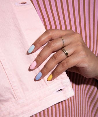 Almond shape nails Nail Ideas Easter, Easter Desserts Ideas, Multicolor Nails, Nail Routine, Multicolored Nails, Weak Nails, Manicure Tips, Best Nail Polish, Nail Strengthener