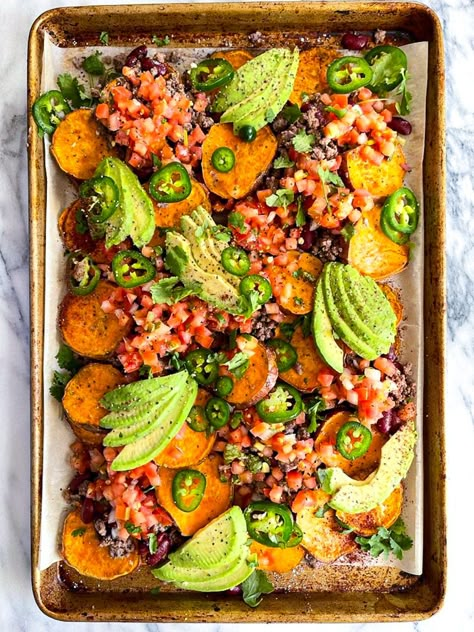 Southwest Sweet Potato Nachos! (paleo, gluten-free & dairy-free!) - The Dish On Healthy Southwest Sweet Potato, Potato Nachos, Sweet Potato Nachos, Cooking With Ground Beef, Crispy Sweet Potato, Classic Appetizers, How To Cook Beef, Sweet Potato Recipes, Potato Recipes