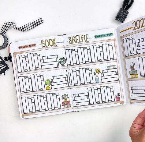 Heba Warrayat Alsibai on Instagram: “It’s time to set up my 2022 reading journal 😁 This year I added a few new challenges and trackers and I love it. Make sure to check out my…” Book Shelfie Reading Journal, March Bujo, Book Journaling, Book Review Journal, My 2022, Book Planner, Book Reading Journal, Book Theme, Journal News