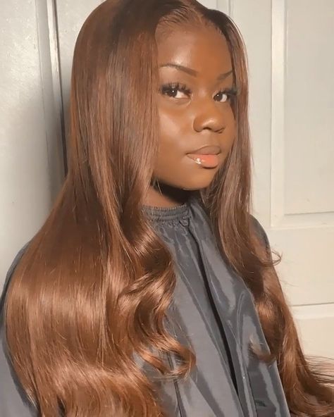 Cinnamon Brown Hair, Brown Hair Dark Skin, Cinnamon Hair Colors, Hair Color For Dark Skin, Cinnamon Hair, Hair Color Chocolate, Honey Brown Hair, Brown Hair Inspo, Brown Hair Dye