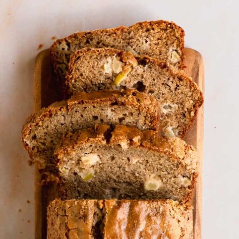 Apple Banana Bread Recipe - Olives + Thyme Apple Banana Bread Recipe, Spiced Banana Bread, Zucchini Banana Bread Recipes, Banana Zucchini Bread, Apple Banana Bread, Mini Banana Muffins, Banana Zucchini, Banana Coffee Cakes, Classic Banana Bread