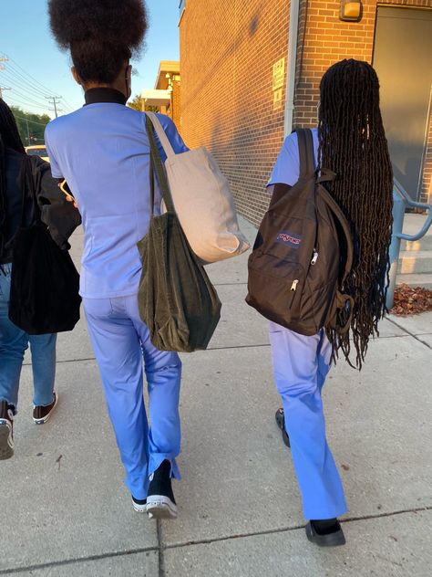 Black Dermatologist Aesthetic, Black Women Doctors Aesthetic, Black Nursing Students Aesthetic, Black Nursing Student Aesthetic, Nurse Besties, Black Female Doctor Aesthetic, Black Crna Nurse Anesthetist, Black Nurses Goals, Nursing Aesthetic