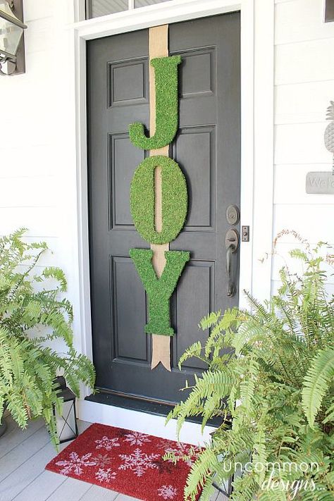 DIY Moss Joy Sign Classroom Diy, Christmas Door Decoration, Wreaths Christmas, Christmas Front Doors, Holiday Door, Christmas Door Decorations, Noel Christmas, Decorations Christmas, Christmas Door