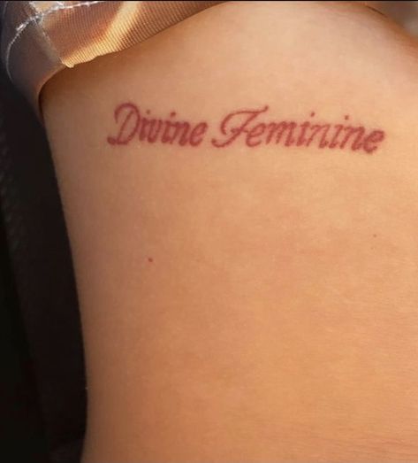 you are beautiful, you are delicate, an angel. you are gold. you are everything. you are a woman💓 #feminine #delicate #divine Dr Tattoo, Tattoos Geometric, Red Ink Tattoos, Dope Tattoos For Women, Red Tattoos, Stylist Tattoos, Discreet Tattoos, Dainty Tattoos, Aesthetic Tattoo