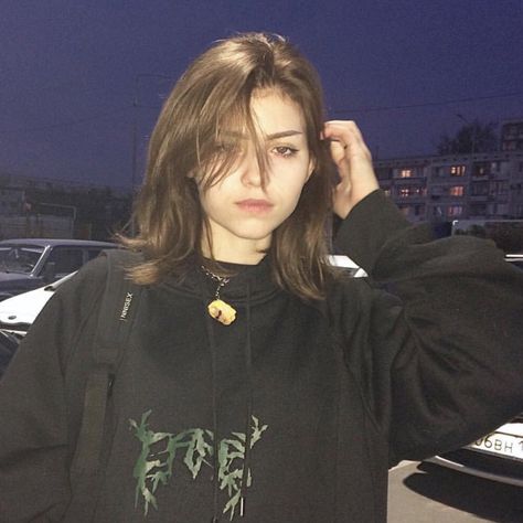 Short Grunge Hair, Shot Hair Styles, Cut My Hair, Hair Inspo Color, Grunge Hair, Aesthetic Hair, Hairstyles With Bangs, Pretty Hairstyles, Hair Looks