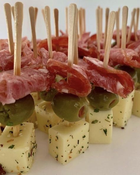 Best Cold Appetizers, Appetizers For Summer, Easy Cold Appetizers, Appetizers Finger Foods, Easy Cold, Party Food Buffet, Catering Ideas Food, Party Food Platters, Cold Appetizers